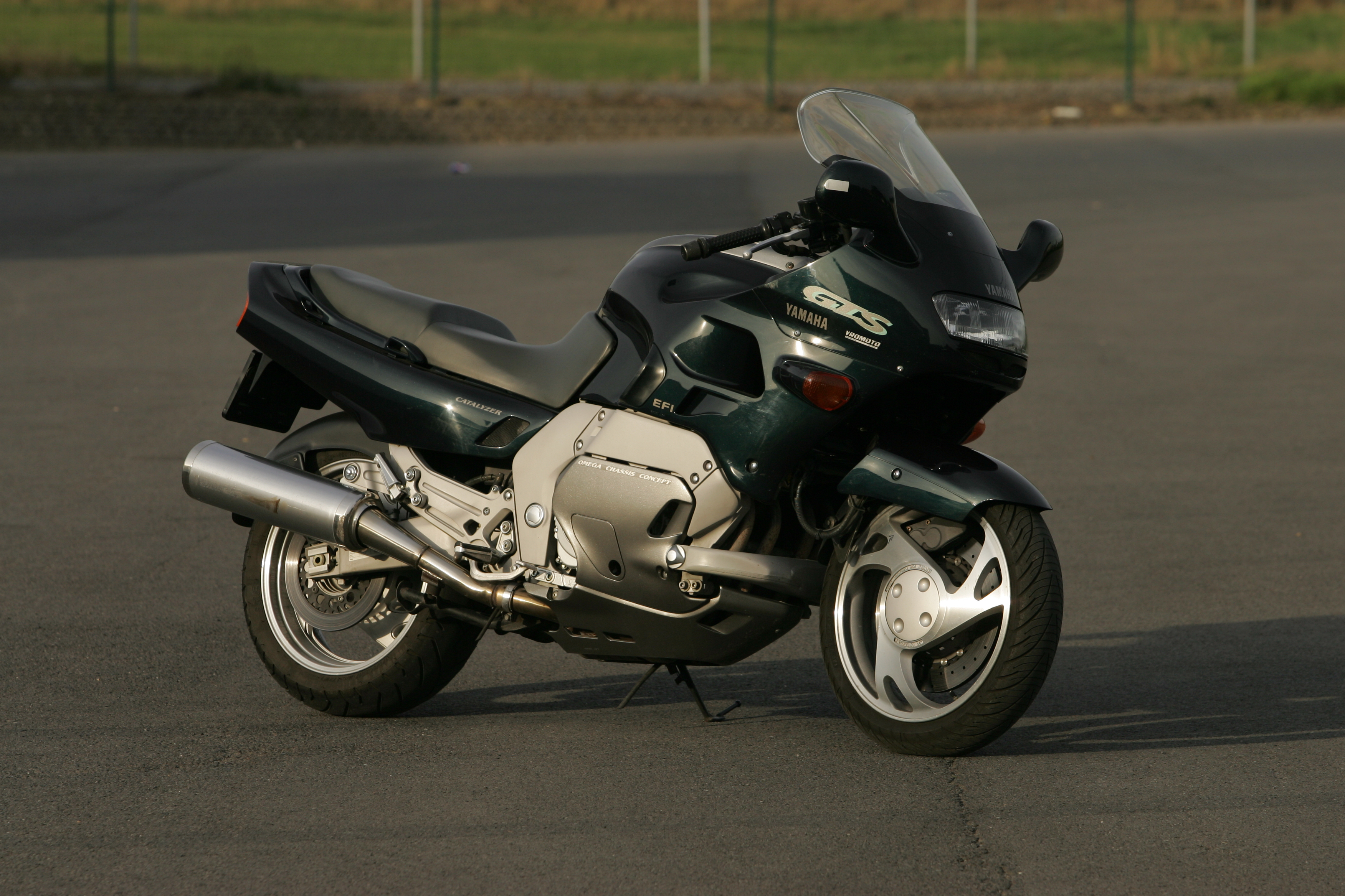 Yamaha GTS1000 1995