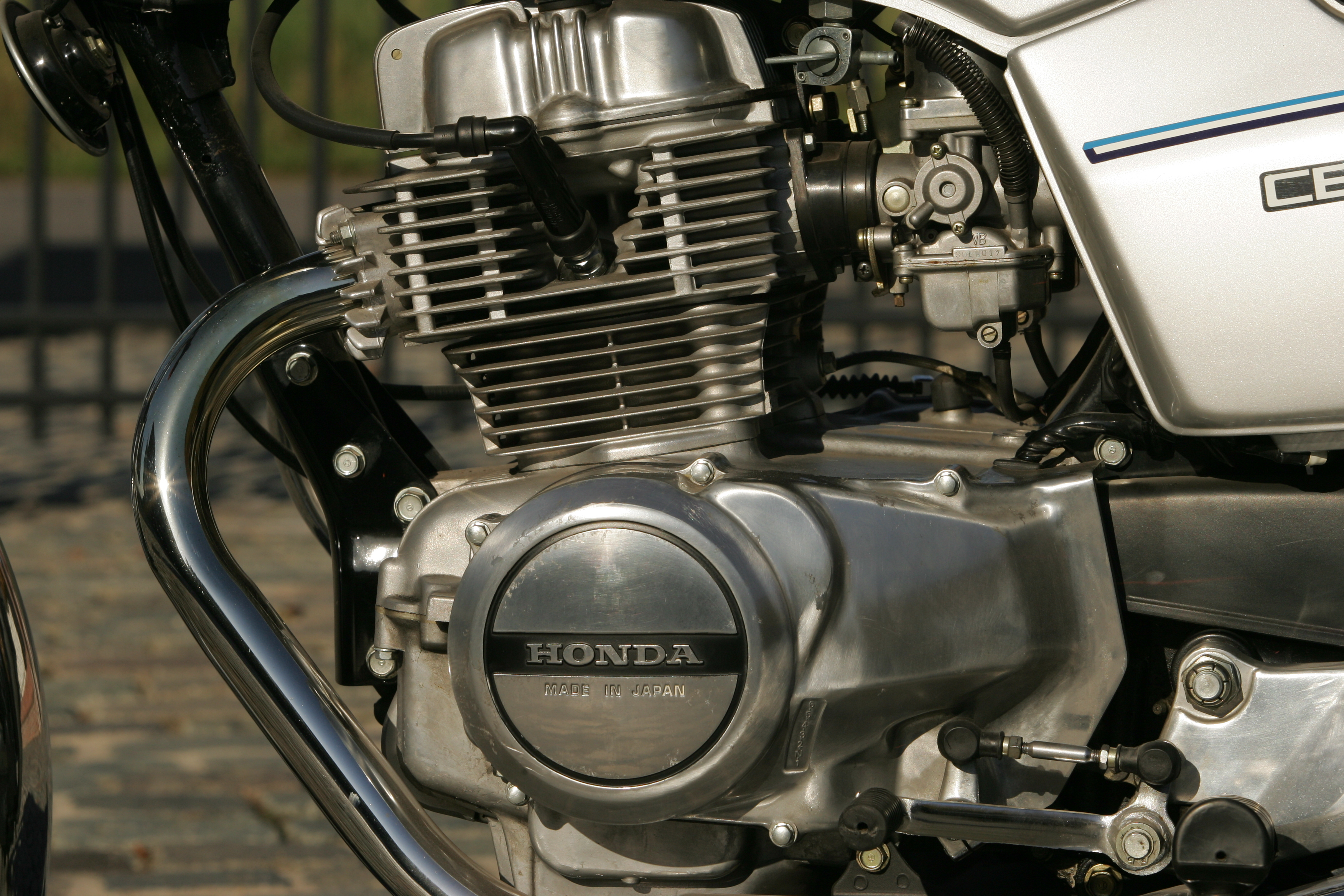 Honda CB250N