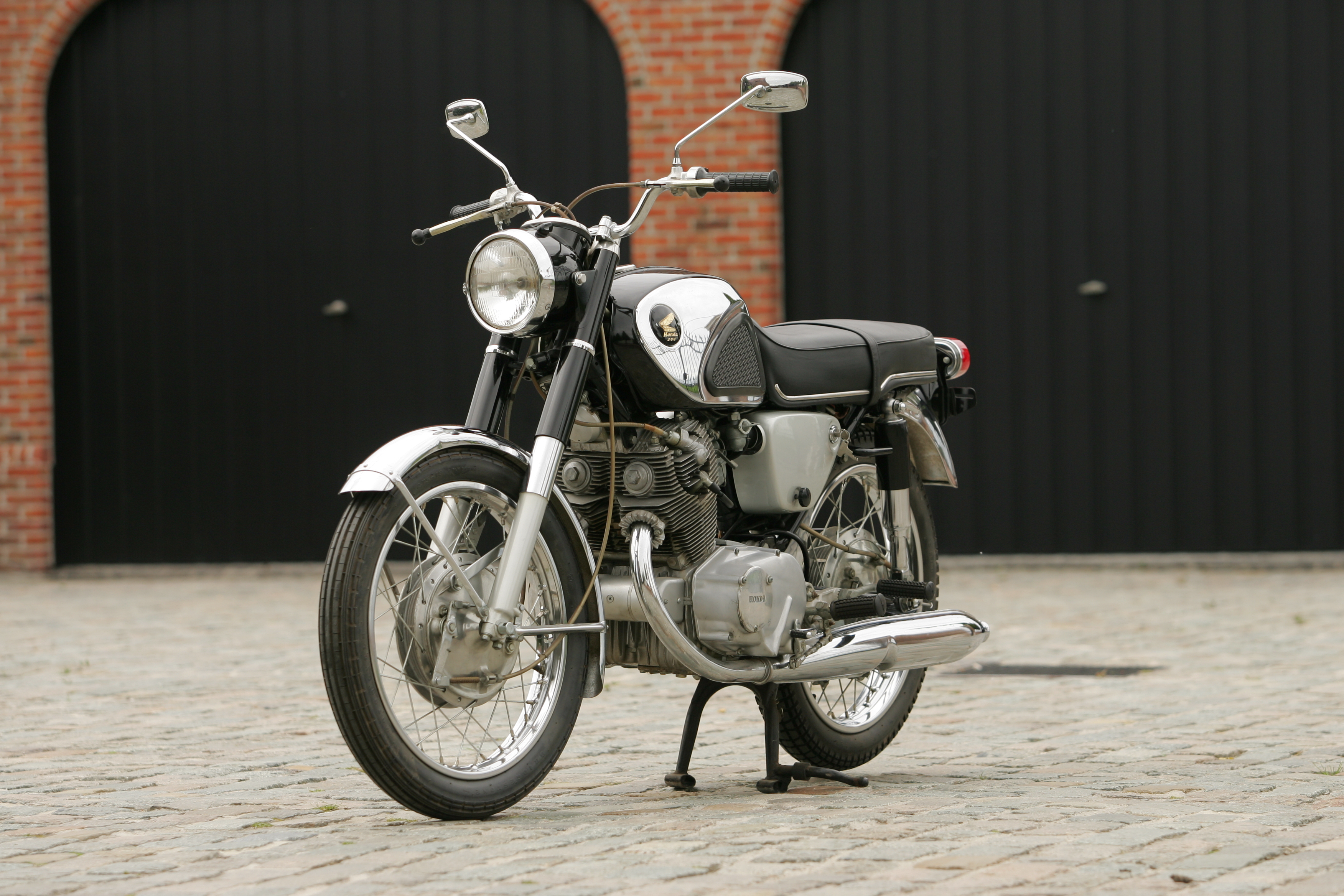 Honda CB72