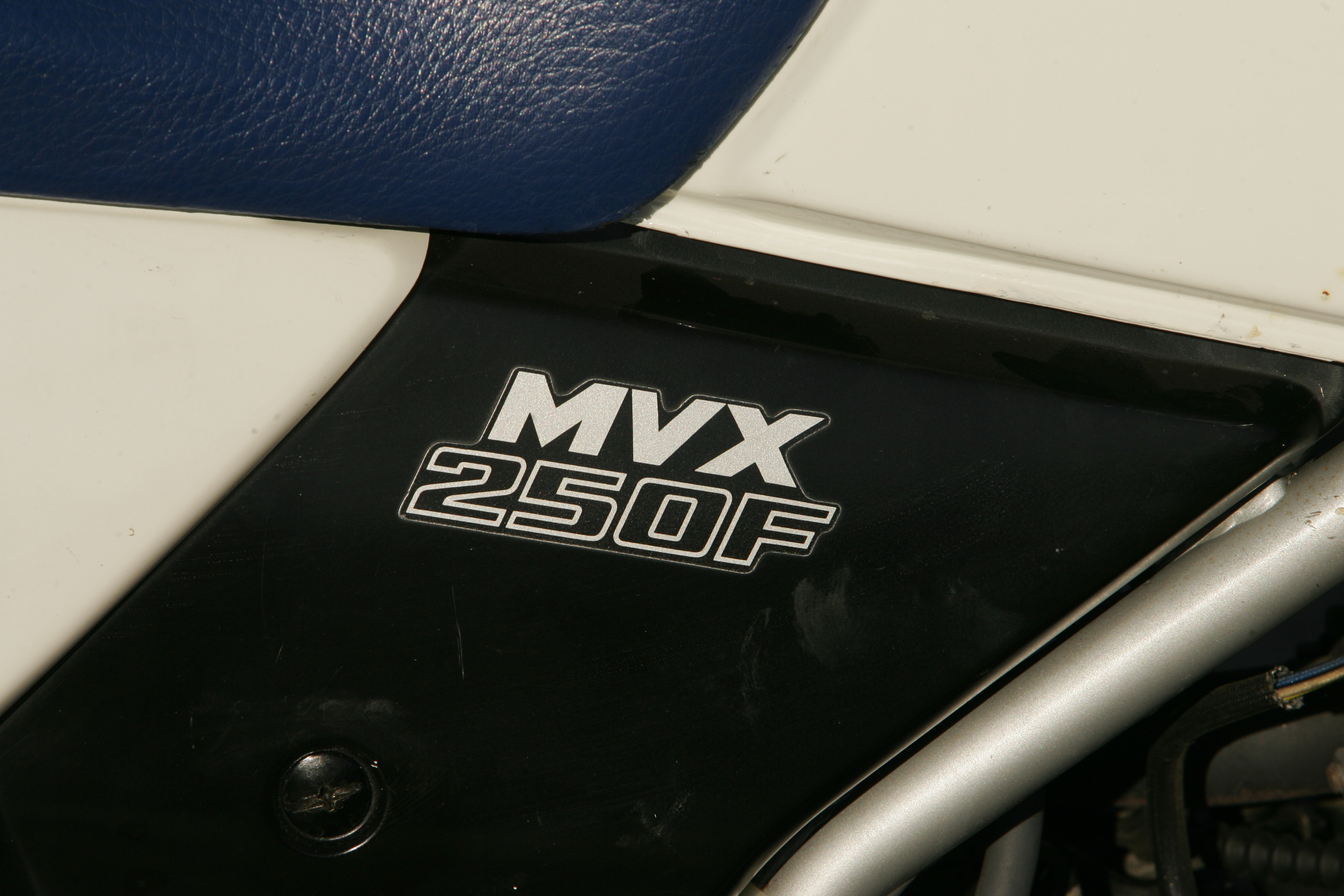 Honda MVX250F